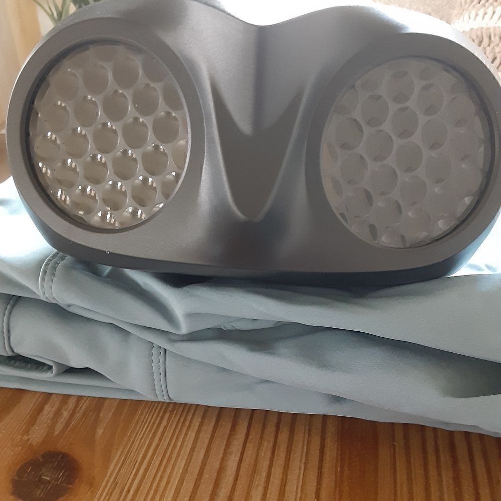 LED Lights Outdoor Projector, Snowflakes, Waterproof - Picture 6 of 7